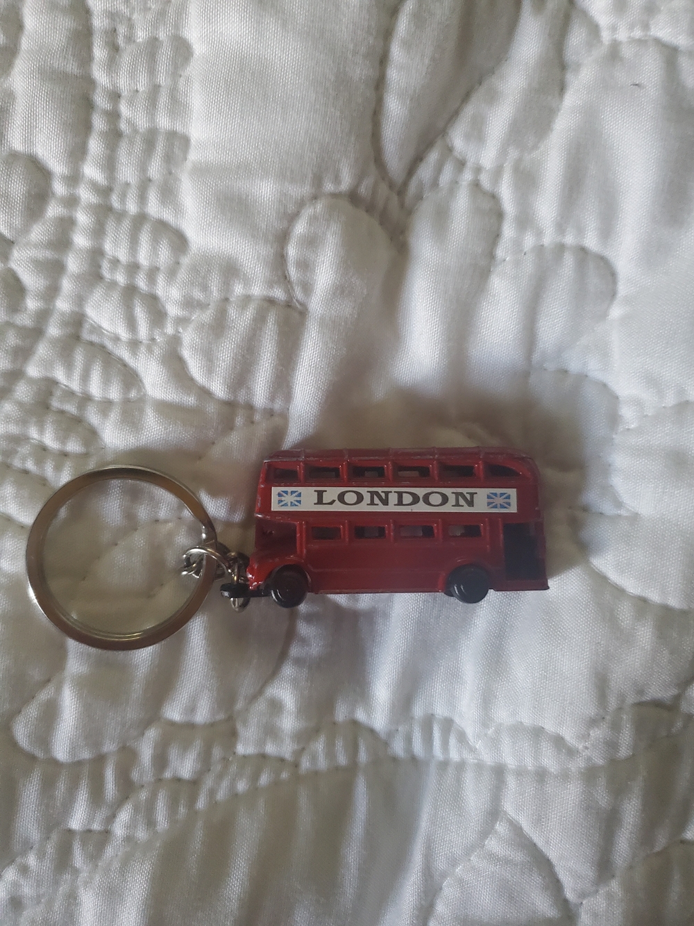 2 Red London Double-Decker Bus Keychains - Kids Toy